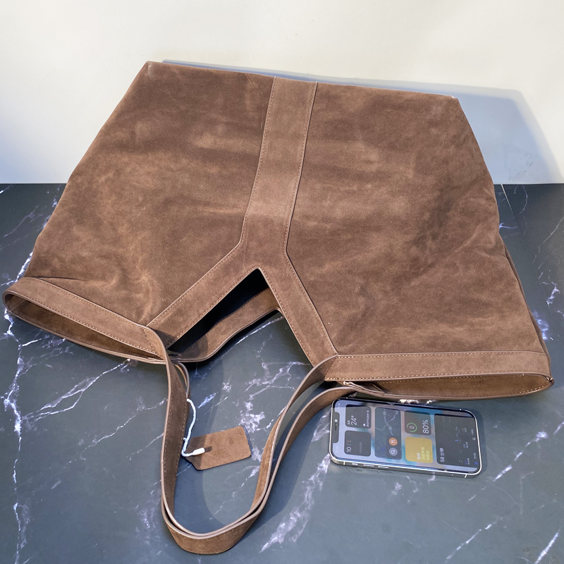 Borse Tote Oversize in Finta P - Luxury Bags Vintage recensione e prezzo