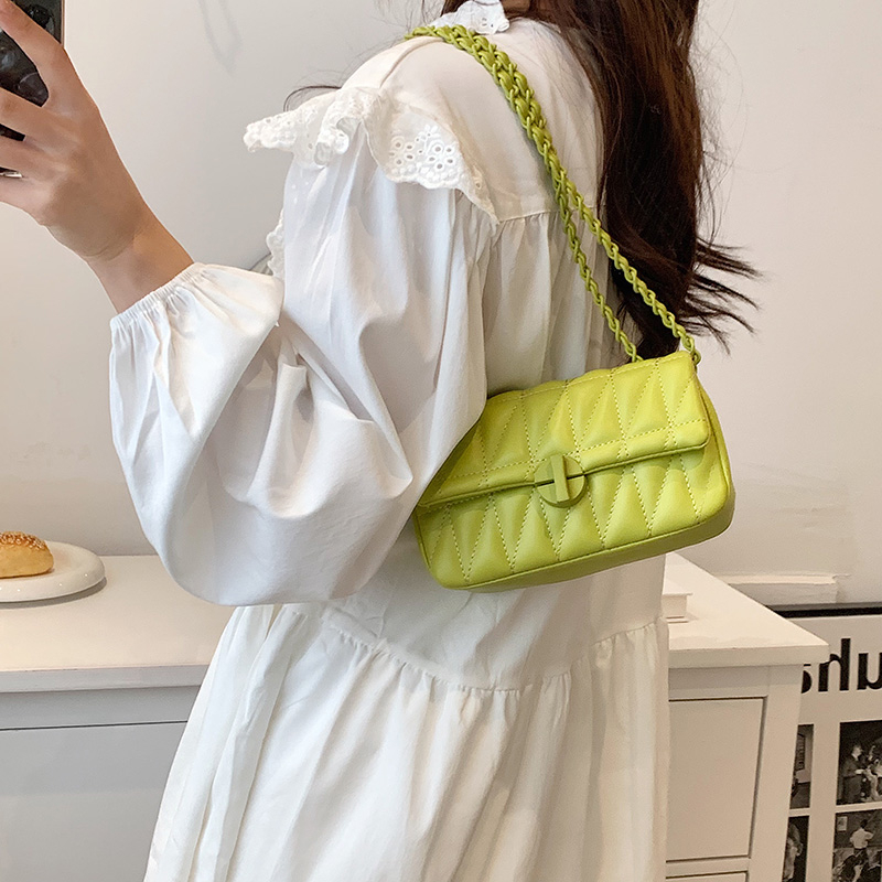 Borse a tracolla a catena con  - Luxury Bags On Sale recensione e prezzo