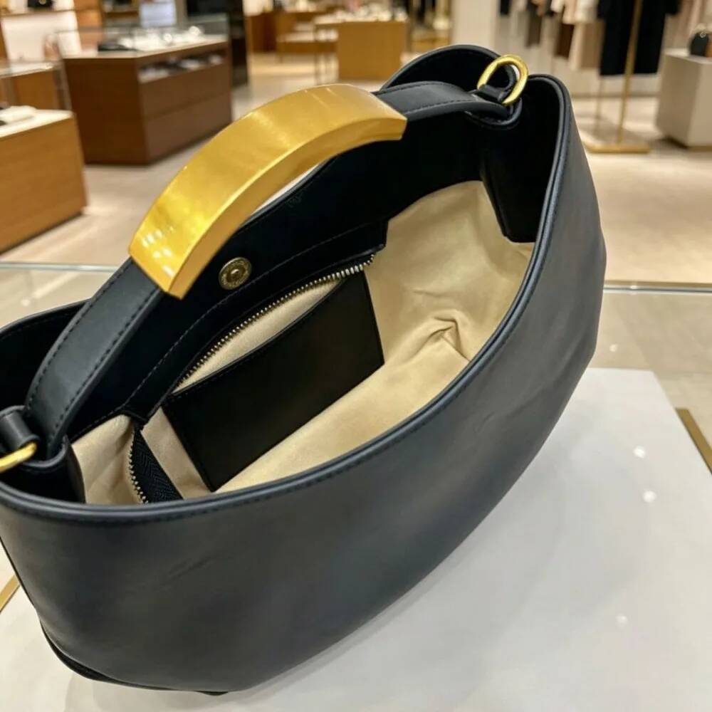 Borsa a secchiello da donna a  - Discount Luxury Bags recensione e prezzo