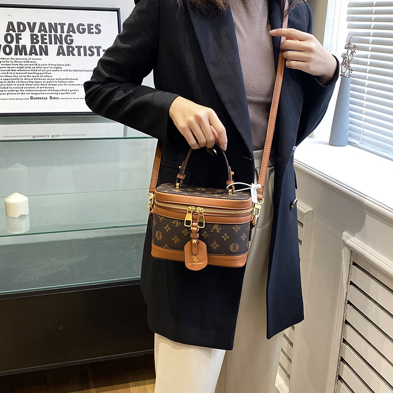 Borsa a tracolla stampata da d - Luxury Bags Louis Vuitton recensione e prezzo