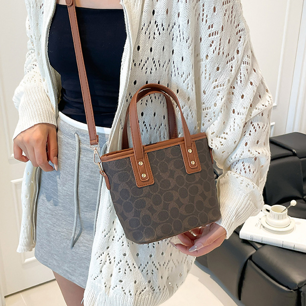Borsa a secchiello coreana tes - Luxury Bags Louis Vuitton recensione e prezzo